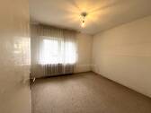Schlafzimmer EG linkes Haus - 