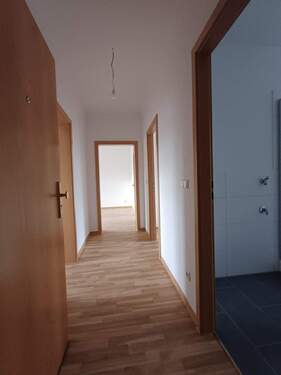 20251219_112046.jpg - Familienfreundliche 4-Zimmer-Wohnung in Blankenburg mit Balkon