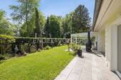 Garten (KI-generiert Sommer) - 