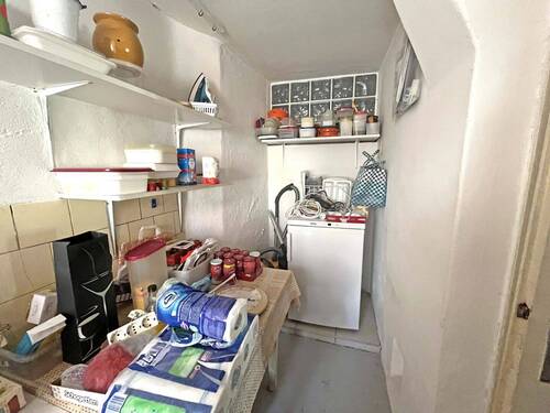 EG alte Küche jetzt Abstellraum - 