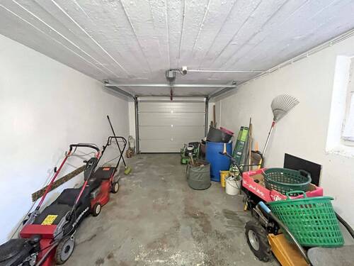 Garage - 