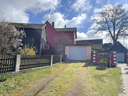 Außenansicht Garage - Einfamilienhaus mit 102,00 m&sup2; in Rugendorf zum Kaufen