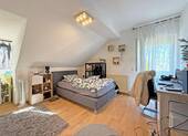 weiteres Schlafzimmer mit Balkonzugang - 