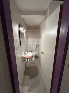 1 WC im Untergeschoss - 