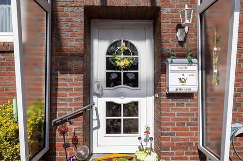 Eingang - 3 Zimmer Etagenwohnung zum Kaufen in Delmenhorst