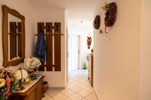 Flur - 3 Zimmer Etagenwohnung in Delmenhorst