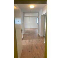 Exklusive 3,5-Zimmer-Wohnung am Wasserturm Hockenheim - Erstbezug nach Renovierung, 2 Balkone
