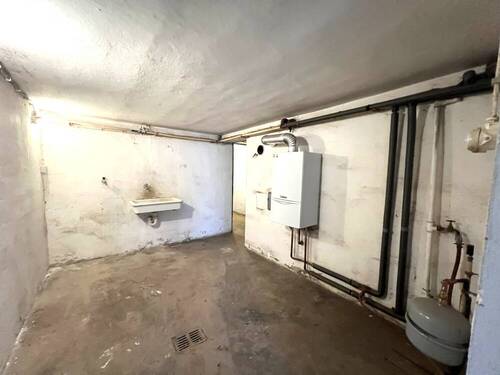 Keller rechtes Haus - 