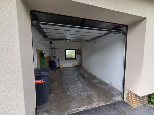 Garage - 