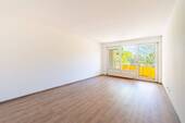 Wohnbereich - 2 Zimmer Etagenwohnung zum Kaufen in München