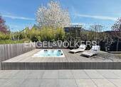 Wellnessbereich mit Whirlpool - 