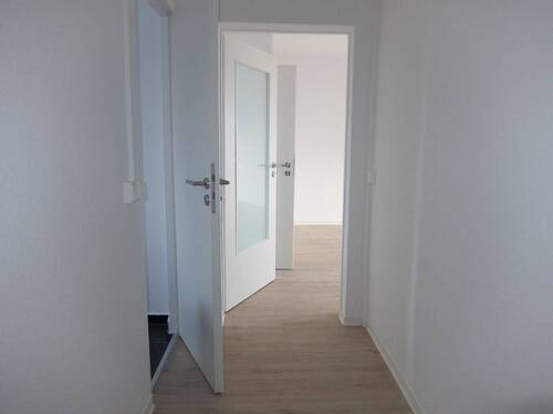 Diele - 2 Zimmer Etagenwohnung zur Miete in Chemnitz