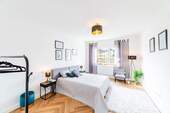 Schlafzimmer - Sofort einziehen! Lichtdurchflutete renovierte Eigentumswohnung zum Verkauf