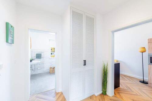 Flur - 3 Zimmer Etagenwohnung in Dudweiler