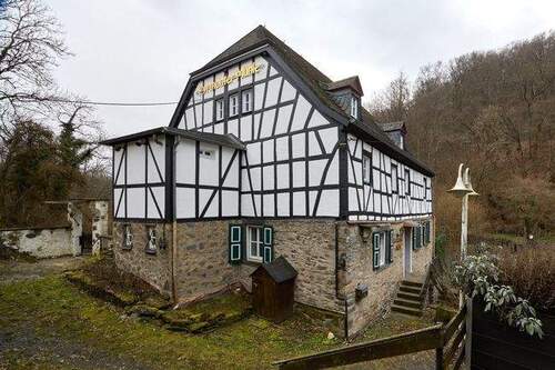 seitl.Ansicht Mühle - Einfamilienhaus in Roes