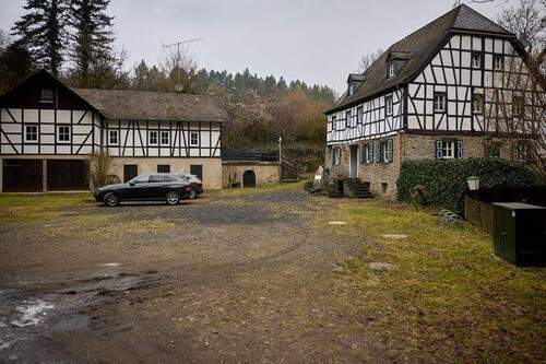 Mühlengebäude u. Wohnhaus - 