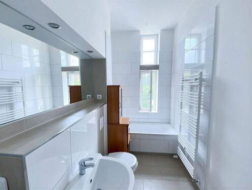 Badezimmer - Etagenwohnung mit 99,00 m&sup2; in Berlin / Niederschönhausen zum Kaufen