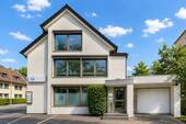 Hausansicht - 1 Zimmer Mehrfamilienhaus, Wohnhaus zum Kaufen in Köln