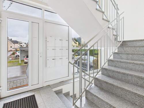 CAM04517G0-PR0007-STILL045.jpg - 