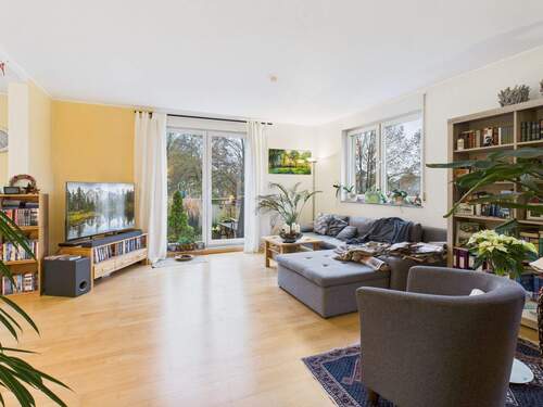 CAM04517G0-PR0005-STILL003.jpg - 3 Zimmer Etagenwohnung zum Kaufen in Schweich