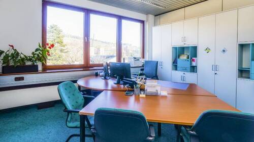 Büroraum (22-25qm) - Modernes Büro 22-25 m² mit Full-Service - möbliert, flexibel