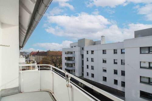 Balkon - 2 Zimmer Einfamilienhaus zum Kaufen in München