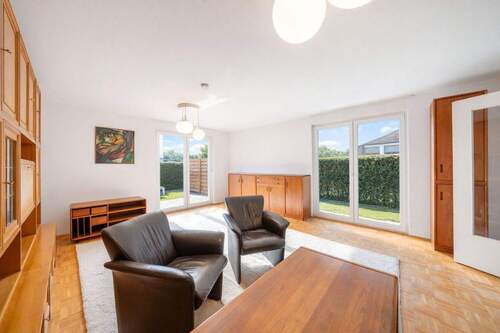 Wohnzimmer - Doppelhaushälfte mit 142,40 m&sup2; in Berlin zum Kaufen