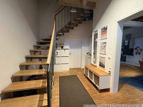 Eingangsflur - 4 Zimmer Etagenwohnung zur Miete in Egestorf