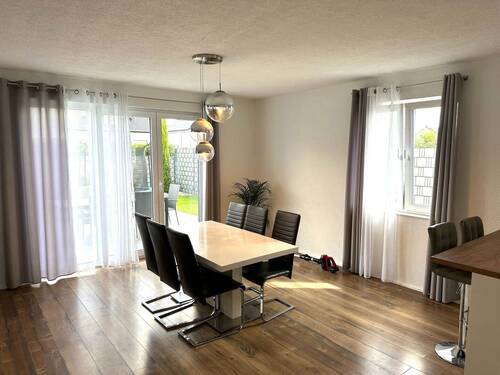 w1 - Einfamilienhaus mit 159,00 m² in Römerberg zum Kaufen