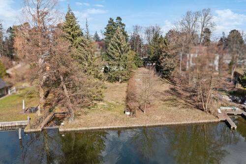 Ufer - Grundstück in Berlin