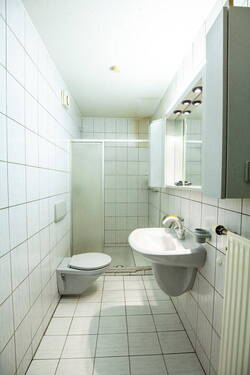 Bad/WC Zimmer 1 - 