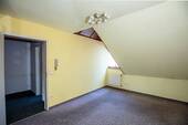 Zimmer 2 - 