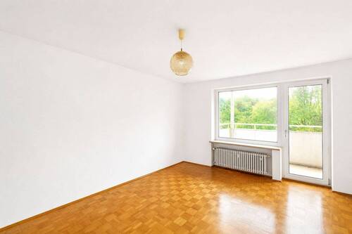 Wohnzimmer - 1 Zimmer Einfamilienhaus in München