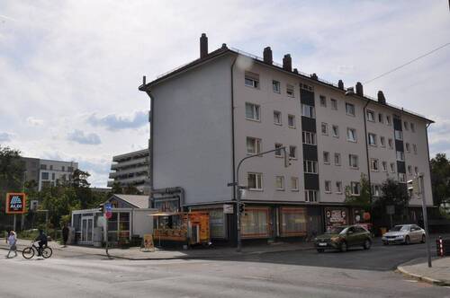 Aussenansicht 2 - Gewerbeobjekt (Büro, Produktion, Verkauf) zum Kaufen in Nürnberg