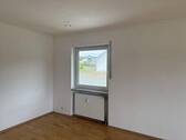 Wohnzimmer_2 - 3 Zimmer Etagenwohnung zur Miete in Furtwangen
