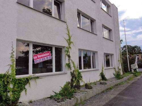 Außenansicht 13 vom Office-Center Hoisten - 