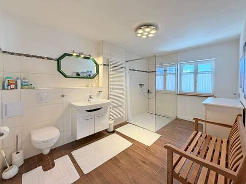 Badezimmer en suite - 