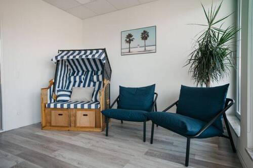 Lounge 2 - 