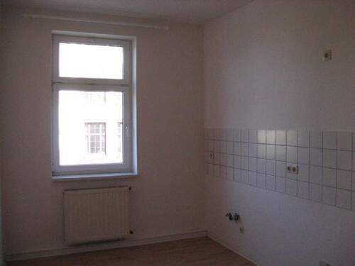 Küche - 2 Zimmer Etagenwohnung zur Miete in Halle (Saale)