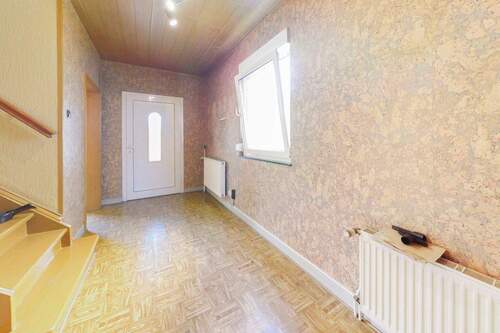 Flur - 4 Zimmer Einfamilienhaus in Köln