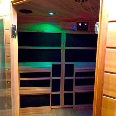 Wärmekabine Lichtspiele + Radio - 