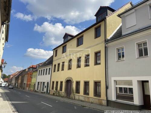 Objektansicht - 1 Zimmer Mehrfamilienhaus, Wohnhaus zum Kaufen in Strehla