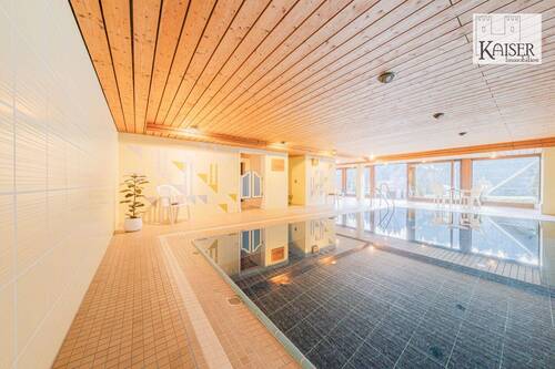 3 Schwimmhalle-Wellness (3) - 