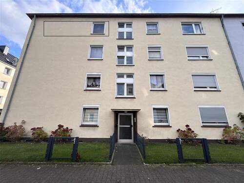 Hausansicht - Wohnen in einer harmonischen Wohngemeinschaft