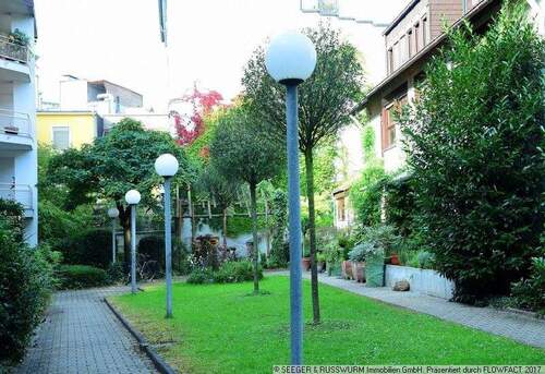 Wunderschön angelegter und ruhiger Innenhof - 3 Zimmer Etagenwohnung zum Kaufen in Karlsruhe