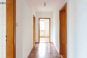 Flur OG-Wohnung - 