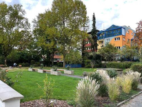 Gemeinschaftsfläche - 2 Zimmer Etagenwohnung zum Kaufen in Frankfurt