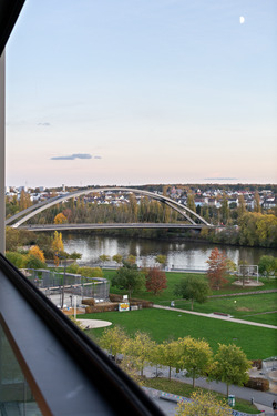 Ausblick - Etagenwohnung mit 63,30 m&sup2; in Frankfurt am Main zur Miete