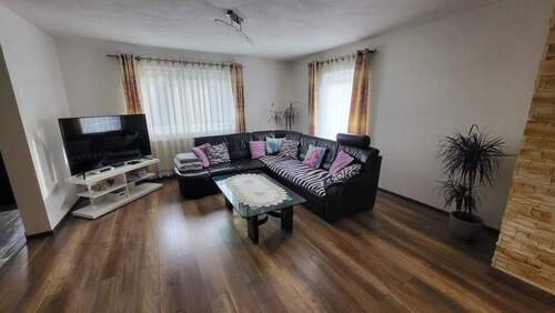 Wohnen - Einfamilienhaus mit 143,70 m&sup2; in Obertrubach zum Kaufen