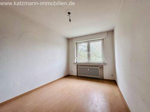 Kinderzimmer (ca. 11 m² groß) - 